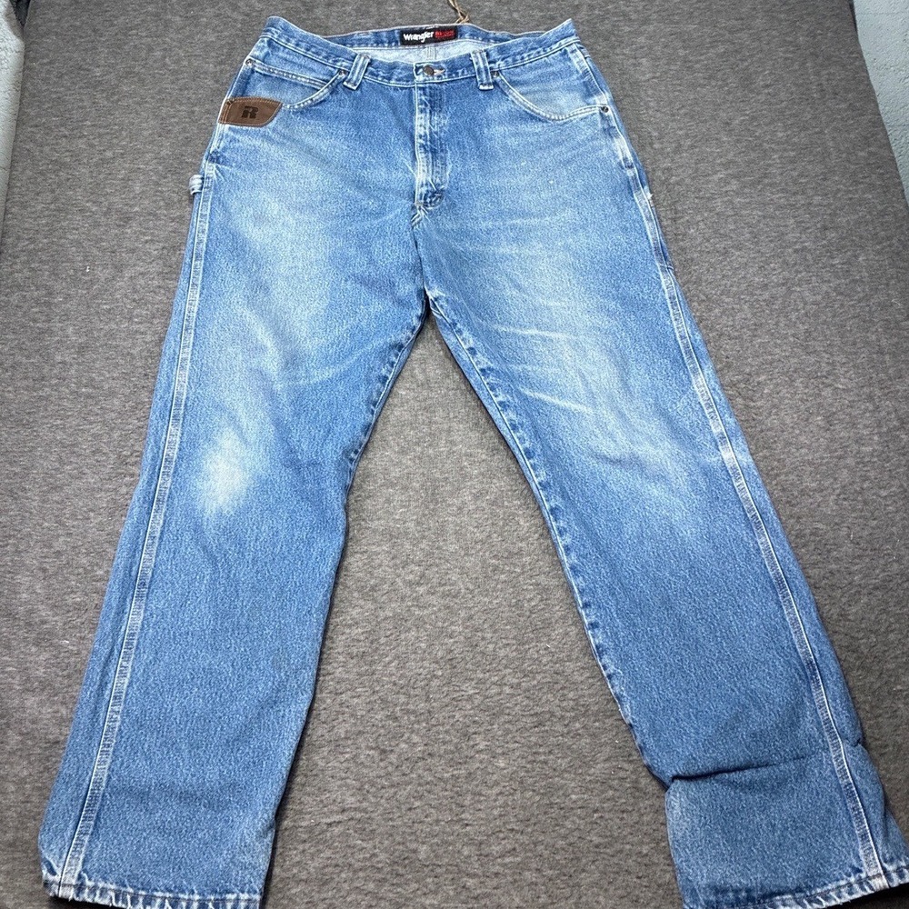 Wrangler Riggs Jeans Men 34x33 Light Blue Wash Distressed‎ Workwear Rugged Denim